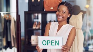 5 Signs Your Business Is Ready For Growth Capital 2 Business owner opening a second shop with growth capital.