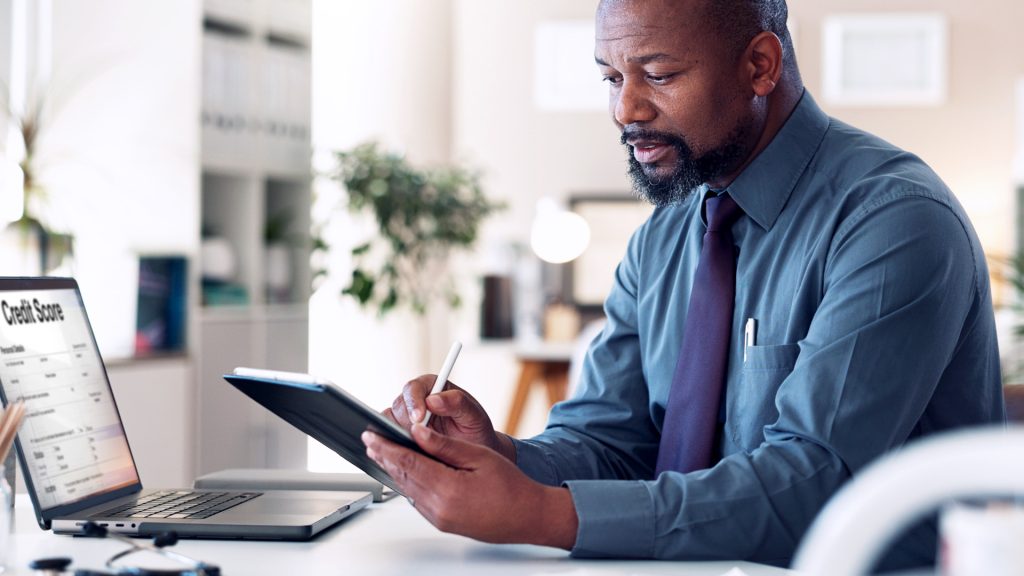 SME checking their business credit score.